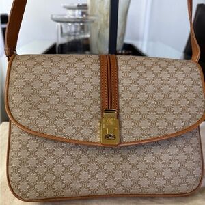 VINTAGE CELINE MACADAM TRIOMPE BEIGE CANVAS CROSSBODY/SHOULDER BAG